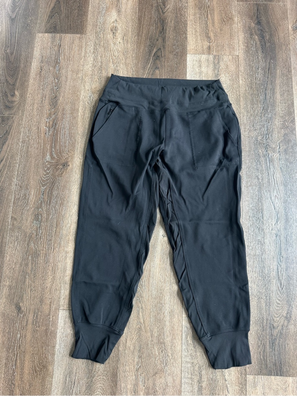 Athleta Black Jogger Athletic Pants Women’s Size Large